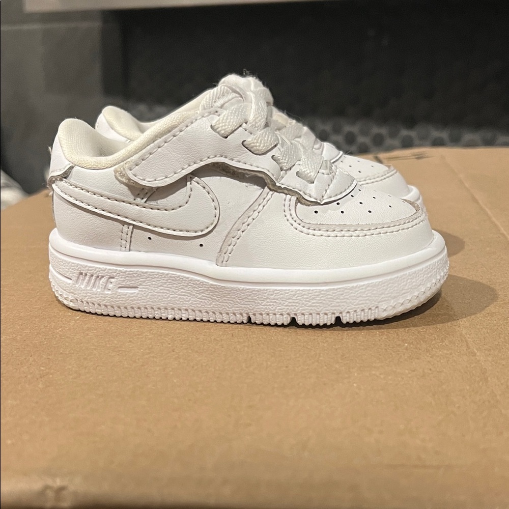 Nike Kids Air Force 1’s